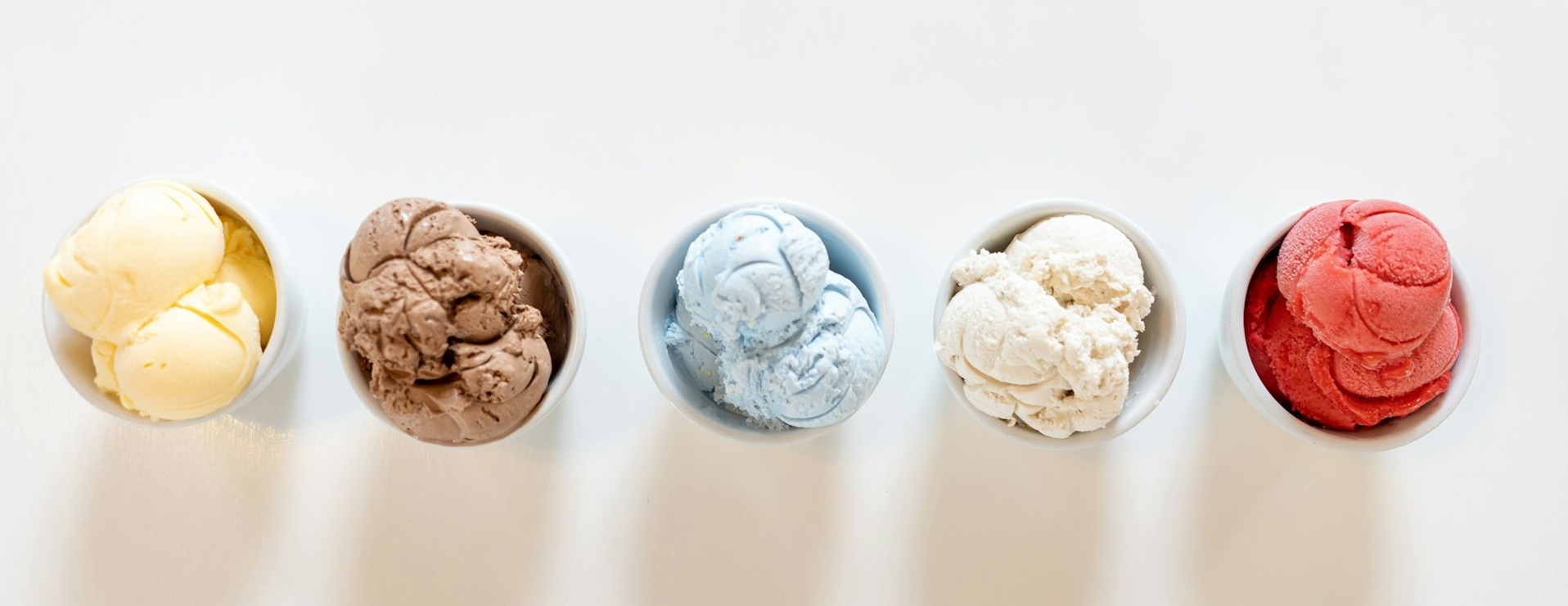 並んだアイスを上から見た画像